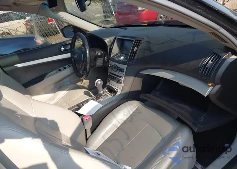 2009 Infiniti G37 Journey from USA, damaged, VIN JNKCV61E19M300498